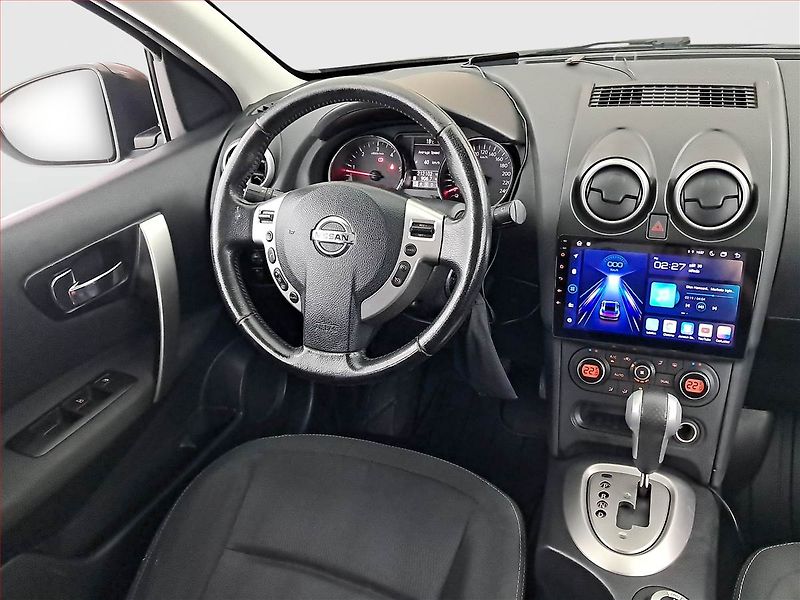 Nissan Qashqai (2011) 2.0 dCi, 4X4, Automat, 7 míst - fotka 7 z 20