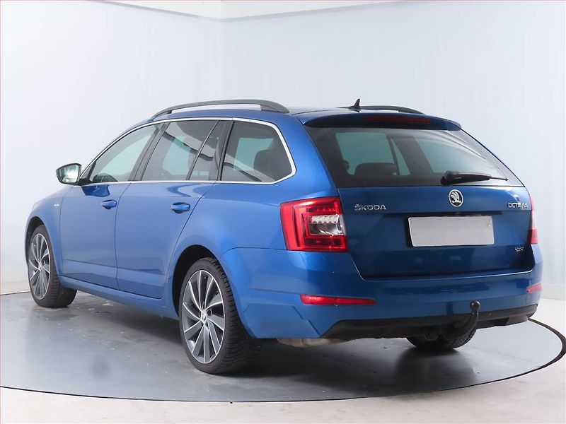 Škoda Octavia (2015) Laurin&Klement 2.0 TDI, 4X4 - fotka 4 z 20