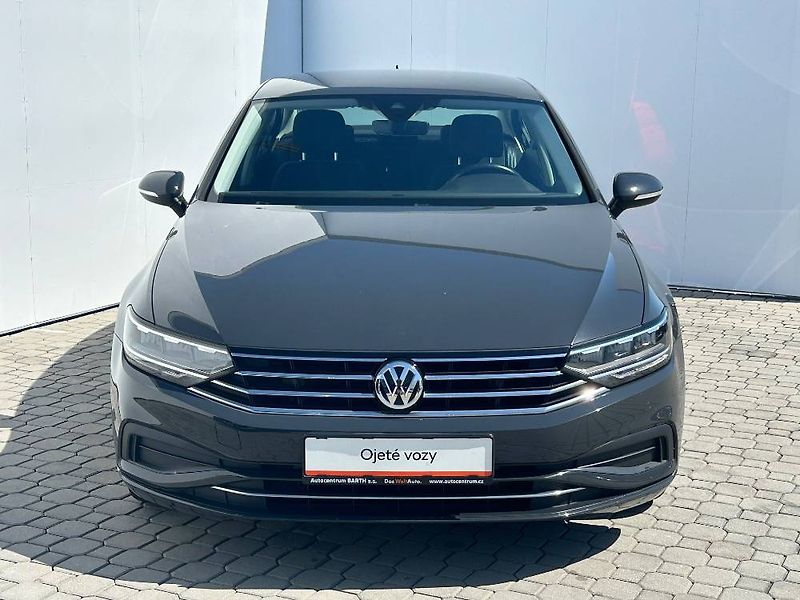 Volkswagen Passat Business 1,5TSI - fotka 4 z 26