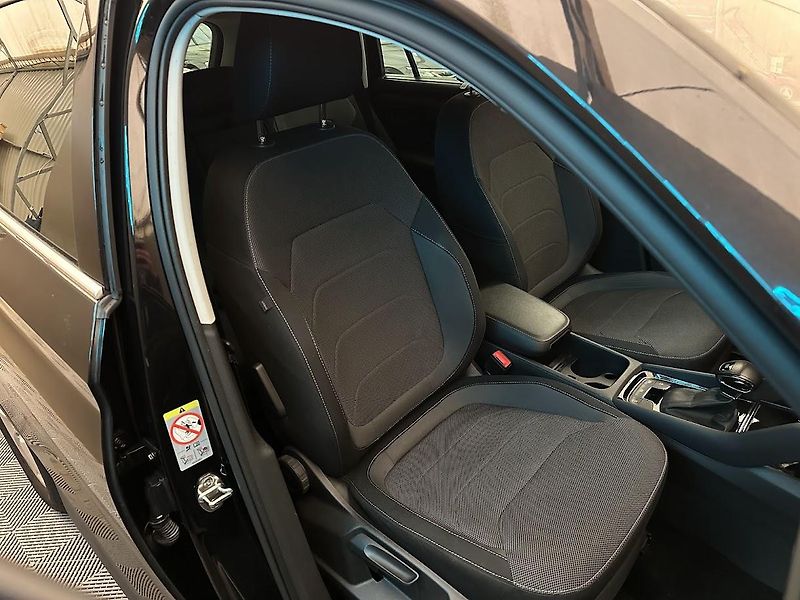 Škoda Kodiaq (2021) 2.0 CR TDi Clever DSG 110 kW - fotka 16 z 30