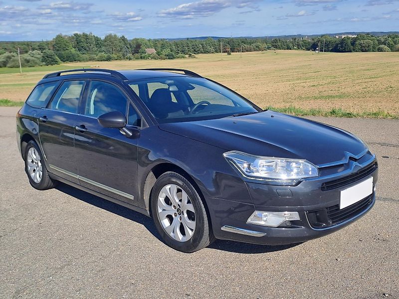Citroën C5 (2013) 2.0 HDi PĚKNÝ STAV - fotka 3 z 30