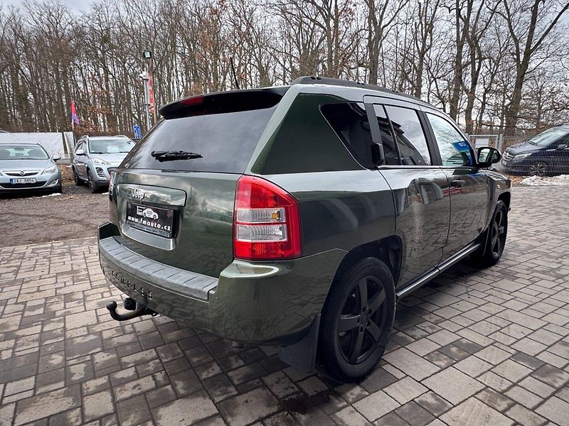 Jeep Compass (2007) 2.0 CRDi, 4x4 - fotka 5 z 25