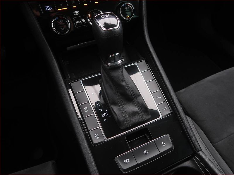 Škoda Superb (2018) Style 2.0 TDI, Automat - fotka 23 z 23