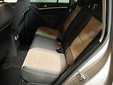 Volkswagen Tiguan (2012) 1.4TSi 4x4, ČR, Výhř.sed. - náhled 10