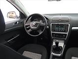 Škoda Octavia (2010) 2.0 TDI, Serv.kniha, Xenony - náhled 7