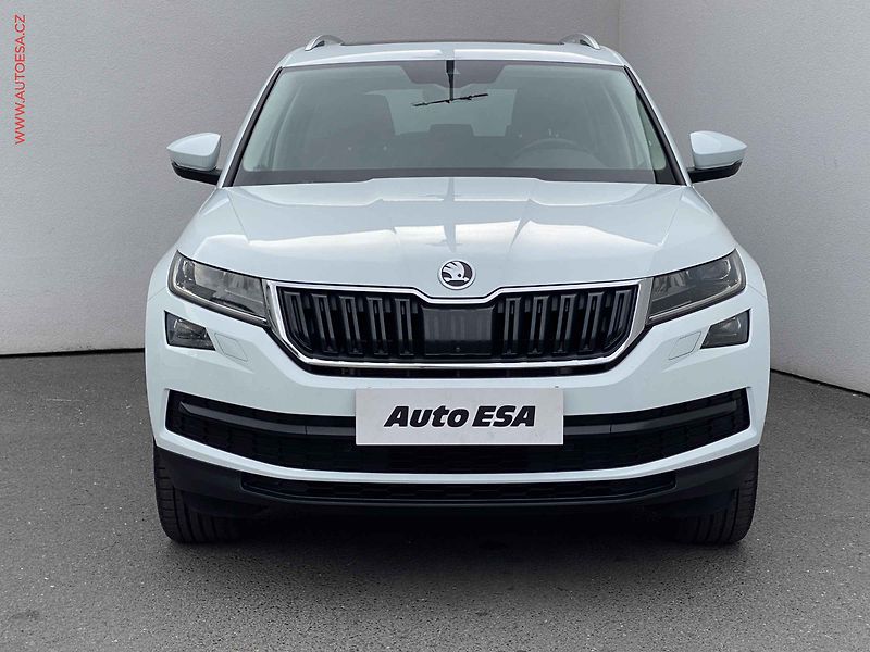 Škoda Kodiaq (2017) 2.0 TSi 4x4, Style, DSG, TZ - fotka 2 z 17