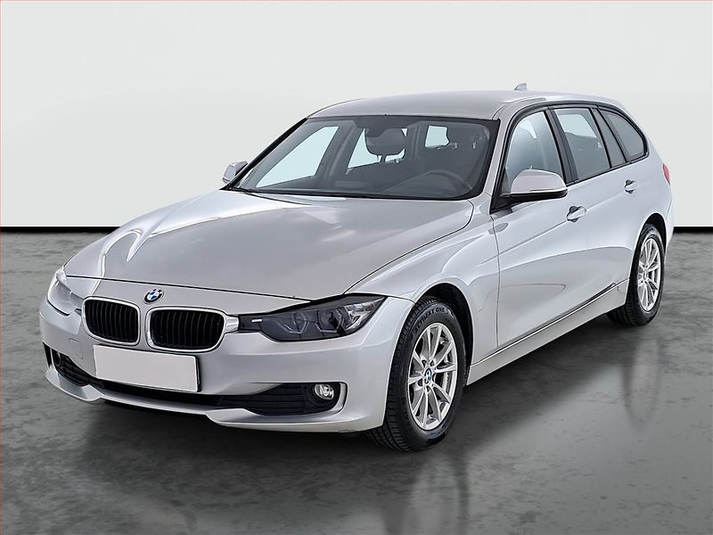 BMW Řada 3 (2013) 320 d xDrive, 4X4, Navi - fotka 2 z 17