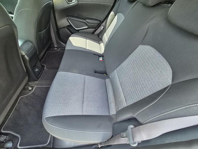 Kia e-Soul III 64,8Kw,500 km,tepelné čerp - fotka 8 z 9
