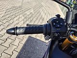 Aprilia Tuono V4 1100 Factory (2026) E5+ - náhled 17