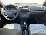 Škoda Roomster (2009) 1.6 16V, Style, TZ - náhled 8
