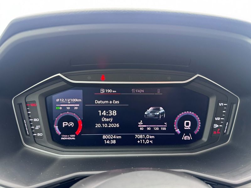 Audi A1 (2019) 2,0 TFSI 147 KW S-LINE DPH - fotka 37 z 50