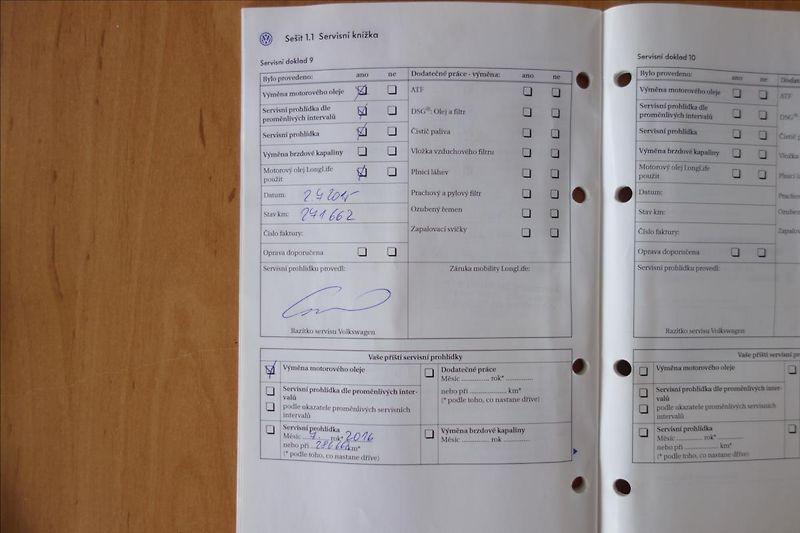 Volkswagen Golf 1,9 TDi 77KW, ČR, SERVIS. KN. - fotka 36 z 38