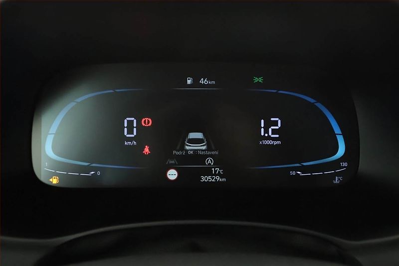 Hyundai i30 (2024) Smart 1.0 T-GDI, ČR,1.maj - fotka 8 z 13