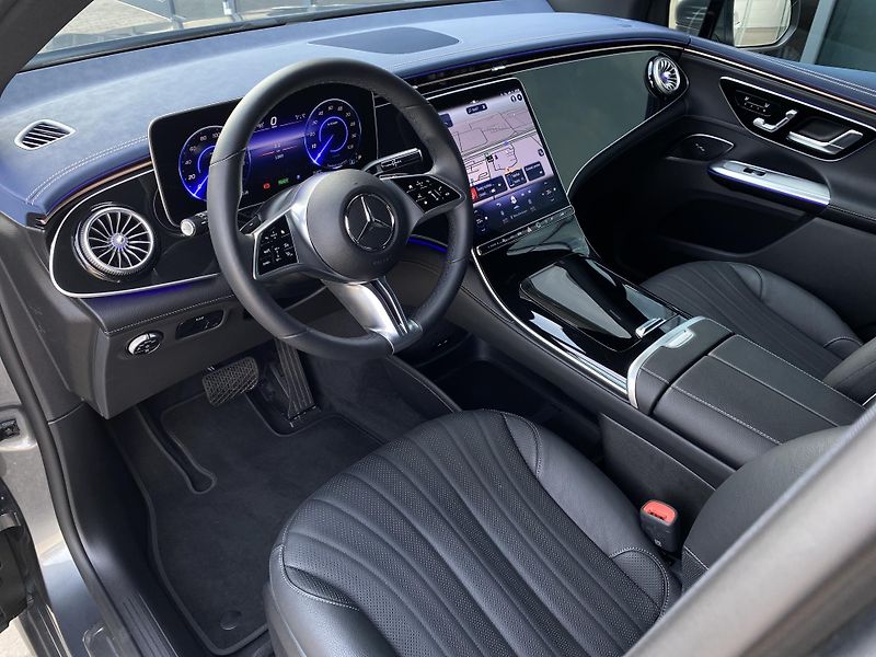 Mercedes-Benz EQE EQE 350 4M SUV Electric Art - fotka 9 z 29