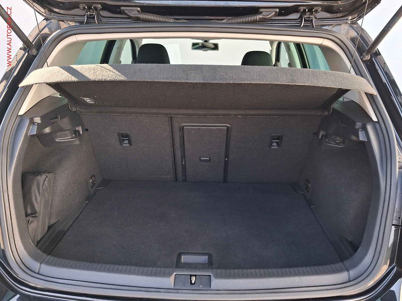 Volkswagen Golf (2014) 1.2 TSi, CUP, nez.topení - fotka 7 z 15