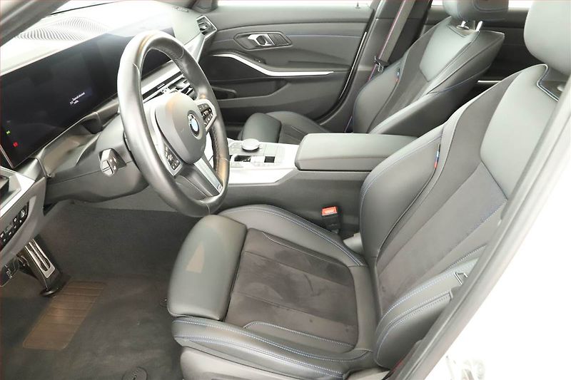 BMW Řada 3 (2024) M340 d xDrive - fotka 7 z 20