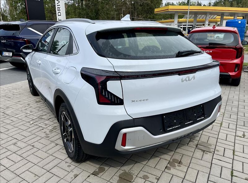 Kia XCeed (2026) 1,0 T-GDI  COMFORT - fotka 7 z 22