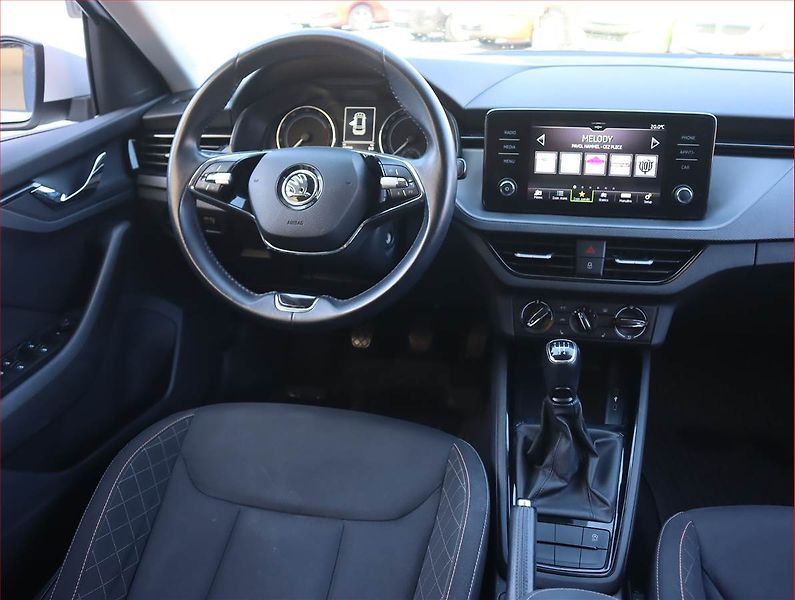 Škoda Kamiq (2021) Ambition 1.0 TSI, Serv.kniha - fotka 7 z 19
