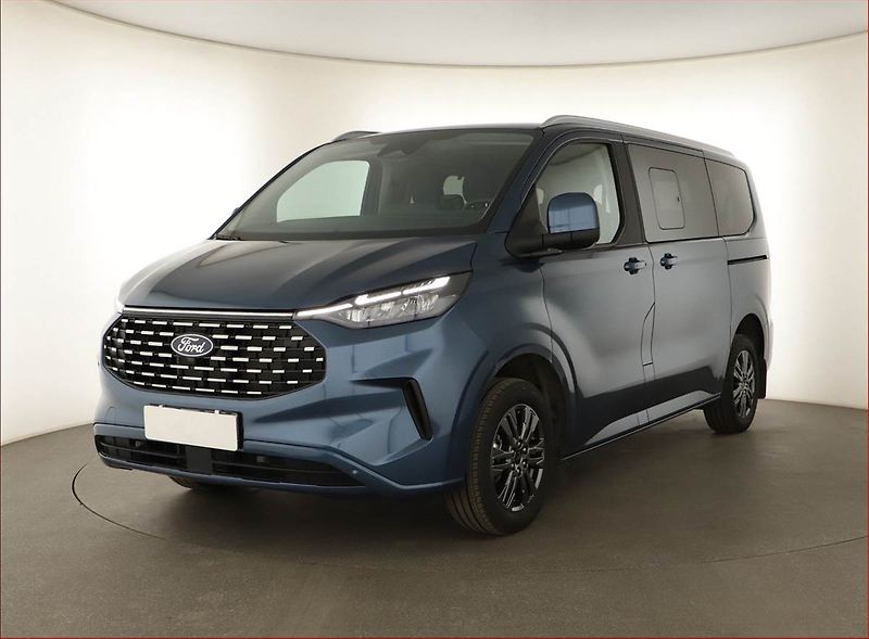 Ford Tourneo Custom (2025) 2.0 EcoBlue - fotka 2 z 15