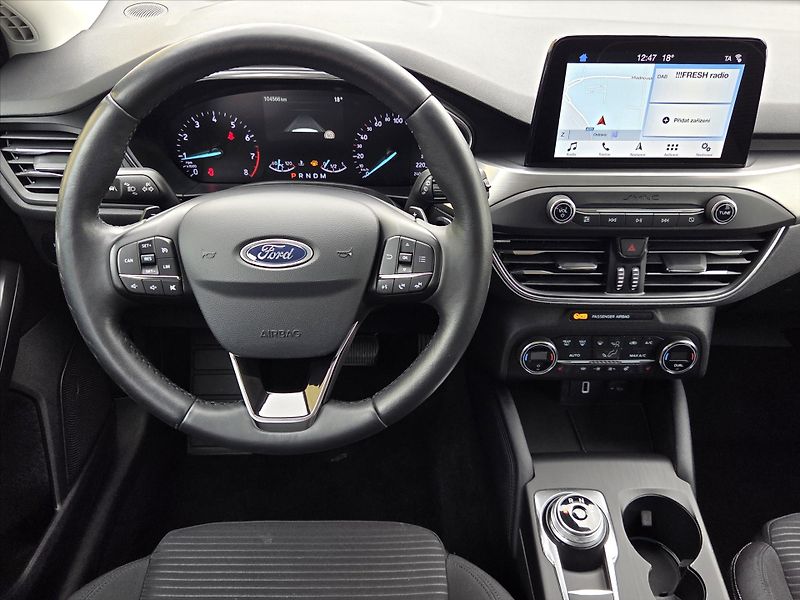 Ford Focus 1,5 EcoBoost 110kW AT Titanium - fotka 12 z 22