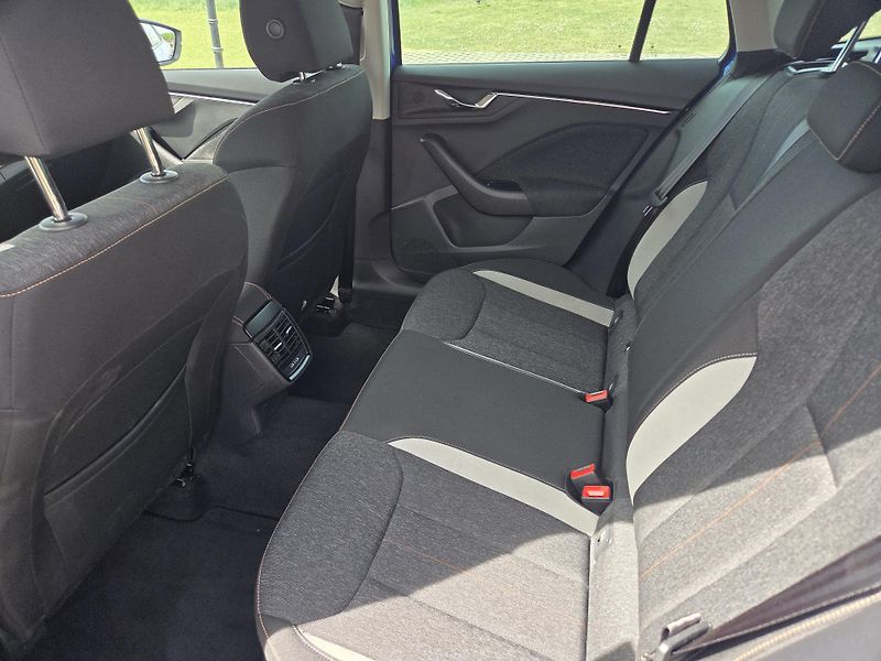 Škoda Scala (2022) 1.5 TSI 110 kW, Style, CZ, DPH - fotka 14 z 27