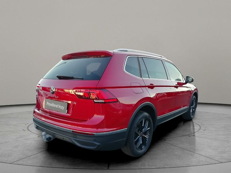 Volkswagen Tiguan Allspace Life 1,5 TSI  110 kW 7 míst - fotka 2 z 21