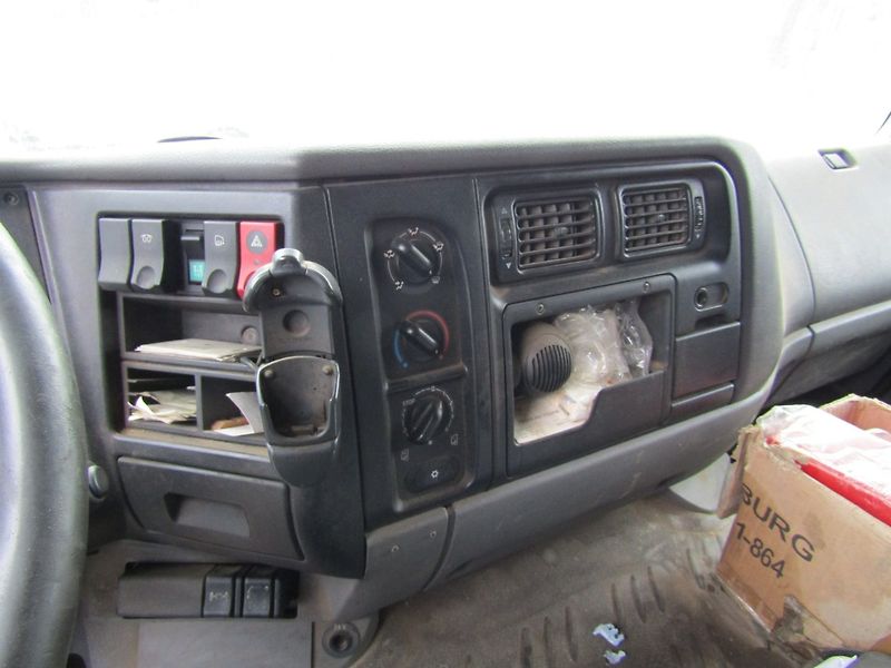 Renault Premium (2003) Automat  HYDRAULICKÁ RUKA - fotka 16 z 25