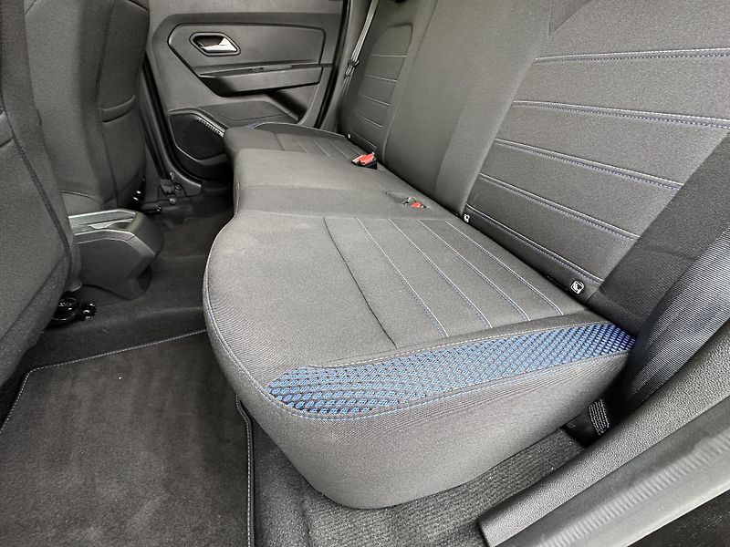 Dacia Duster (2021) 1.0/74kW+LPG*4x2* 1.Maj.*NAVI  - fotka 29 z 41