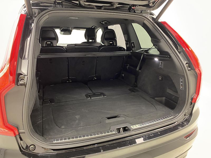 Volvo XC90 T8 AWD RECHARGE R-DESIGN 7míst - fotka 6 z 54