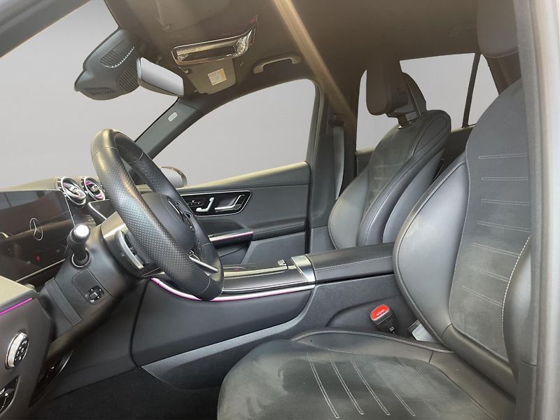 Mercedes-Benz GLC (2024) 300 de 4MATIC - fotka 9 z 21