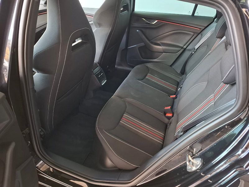 Škoda Scala (2025) MONTE CARLO TS 110/1.5 M6F - fotka 7 z 30