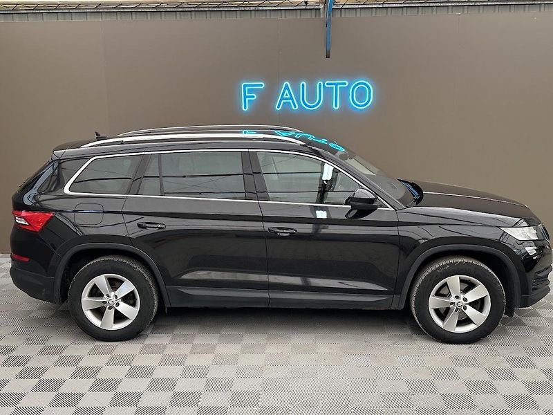 Škoda Kodiaq (2021) 2.0 CR TDi Clever DSG 110 kW - fotka 2 z 30
