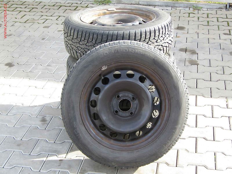 Ford EcoSport (2018) 1.0 EB, 2.maj,ČR, Navi, AC - fotka 21 z 22