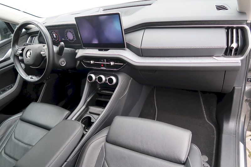 Škoda Kodiaq (2024) Exclusive Selection 2.0 TDI 14 - fotka 18 z 29