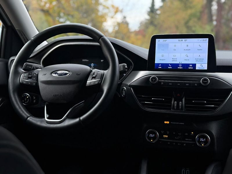 Ford Focus 1.5 TITAN. ČR 1.MAJ NEBOURÁNO - fotka 7 z 29
