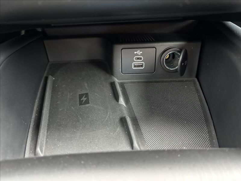 Ford Focus 1,5 EcoBlue 85kW TitaniumX AUT - fotka 33 z 36