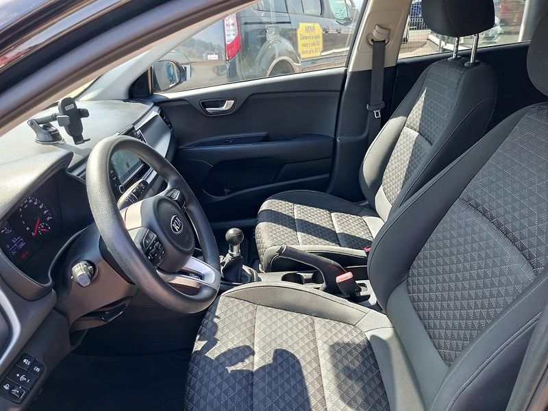 Kia Rio (2020) Attract 1.2 l - fotka 12 z 14