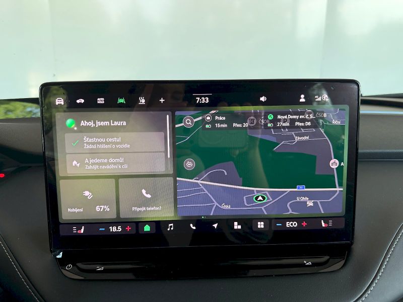 Škoda Enyaq (2024) Sportline 85 210 kW / 82 kWh - fotka 15 z 29