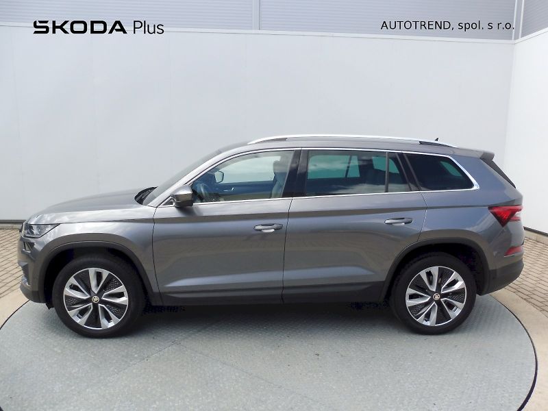 Škoda Kodiaq (2021) Style 2,0 TDI 110kW DSG 4x4 - fotka 3 z 30
