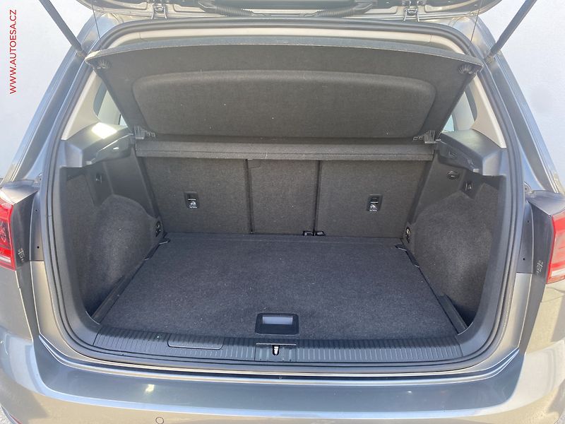 Volkswagen Golf Sportsvan (2018) 1.5 TSi, Highline, LED, TZ - fotka 7 z 18