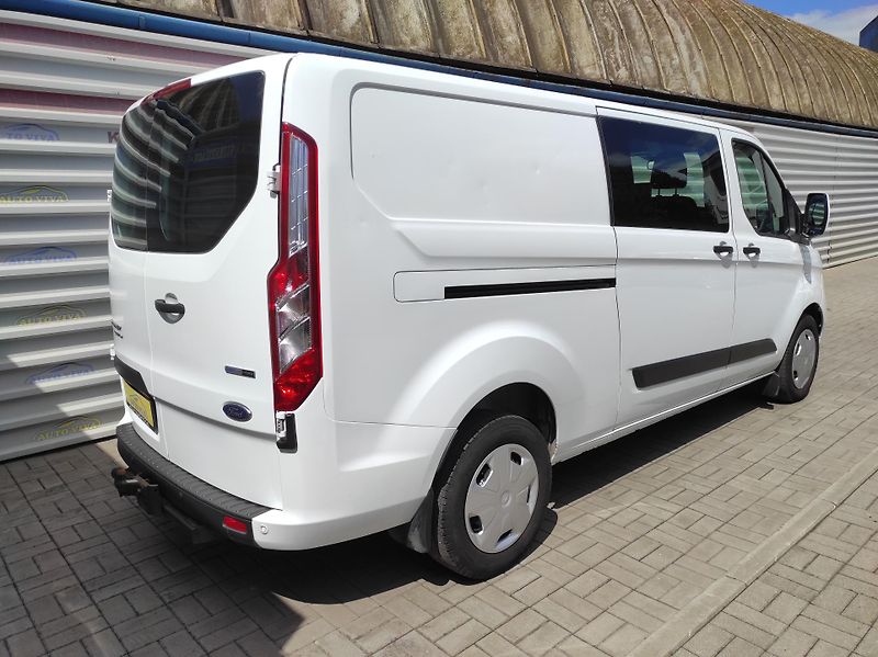 Ford Transit Custom 2,0EcoBlue mHev, L2, 6 míst,TZ - fotka 4 z 46