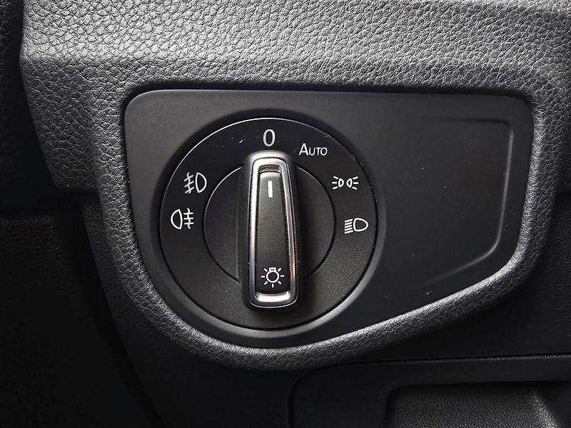 Volkswagen Golf Sportsvan 1,4 TSI 92KW,  Highline, ČR - fotka 13 z 29