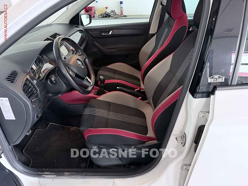 Škoda Fabia (2016) 1.2TSi, ČR, Panor, AC - fotka 3 z 3