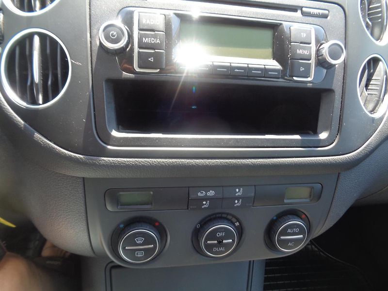 Volkswagen Golf Plus 1,4 TSI - fotka 11 z 12
