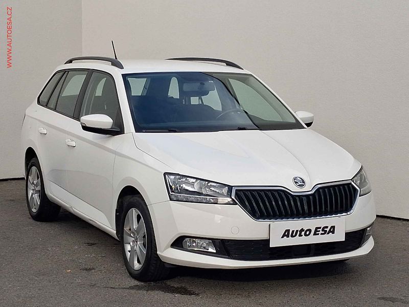 Škoda Fabia (2019) 1.0 TSi, ČR, Ambition, +pneu - fotografie inzerátu