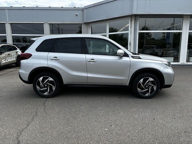 Suzuki Vitara 4x4 Elegance - fotka 8 z 8