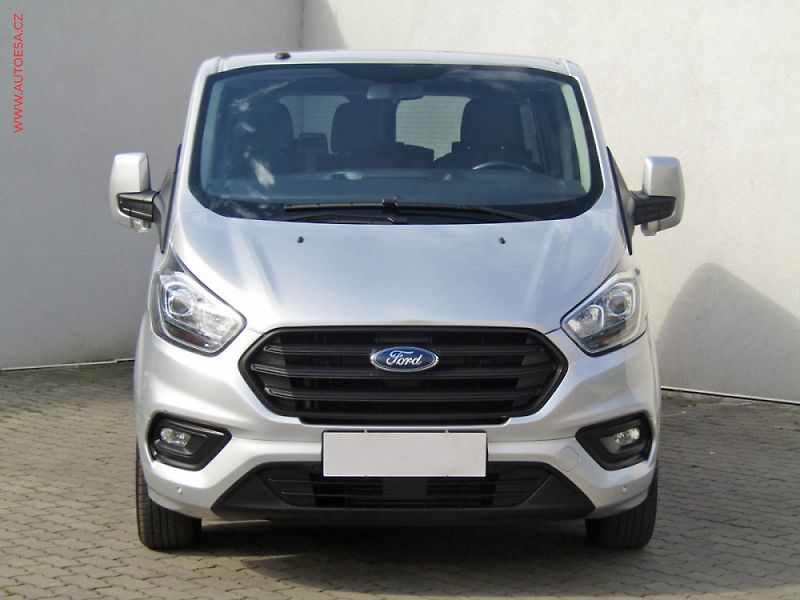 Ford Transit Custom (2021) 2.0TDCi 6míst, Limited - fotka 2 z 3