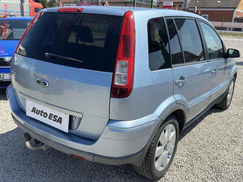 Ford Fusion (2006) 1.4i, Klima - fotka 4 z 17