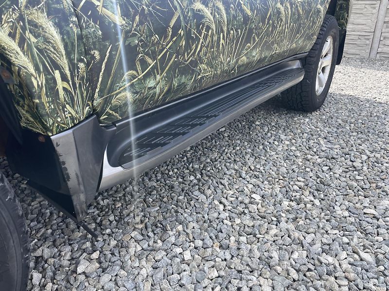 Toyota Land Cruiser 3.0TD 4x4 170PS AUT VÝBAVA !!! - fotka 32 z 180