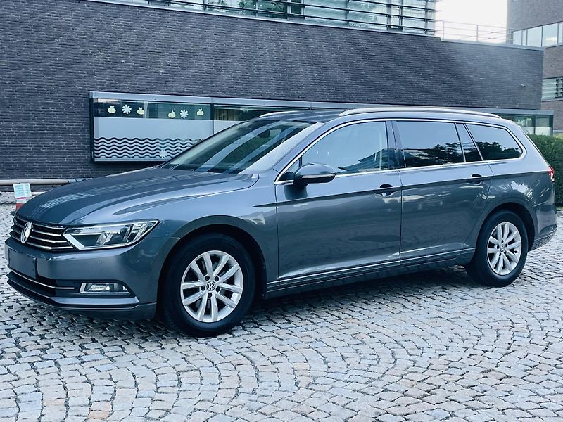 Volkswagen Passat 2.0TDI MANUÁL VÝHŘEV KAMERA - fotka 5 z 47